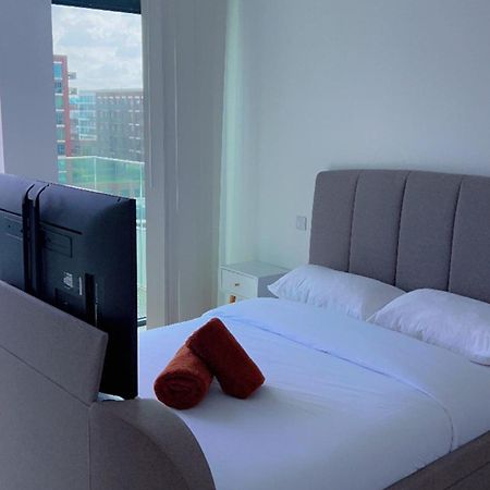 Ds Rentals - Entire 1 Bedroom Apartment 런던 외부 사진