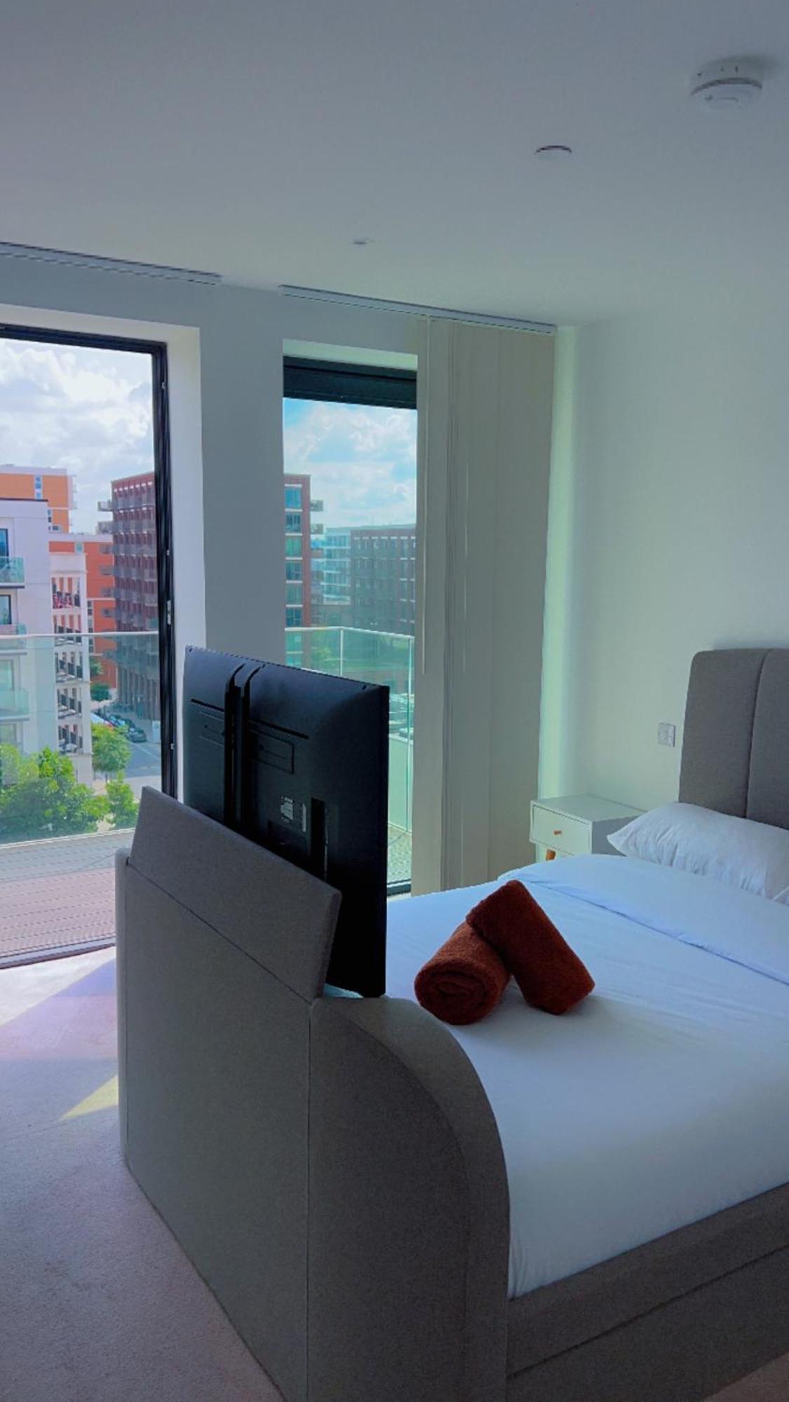 Ds Rentals - Entire 1 Bedroom Apartment 런던 외부 사진
